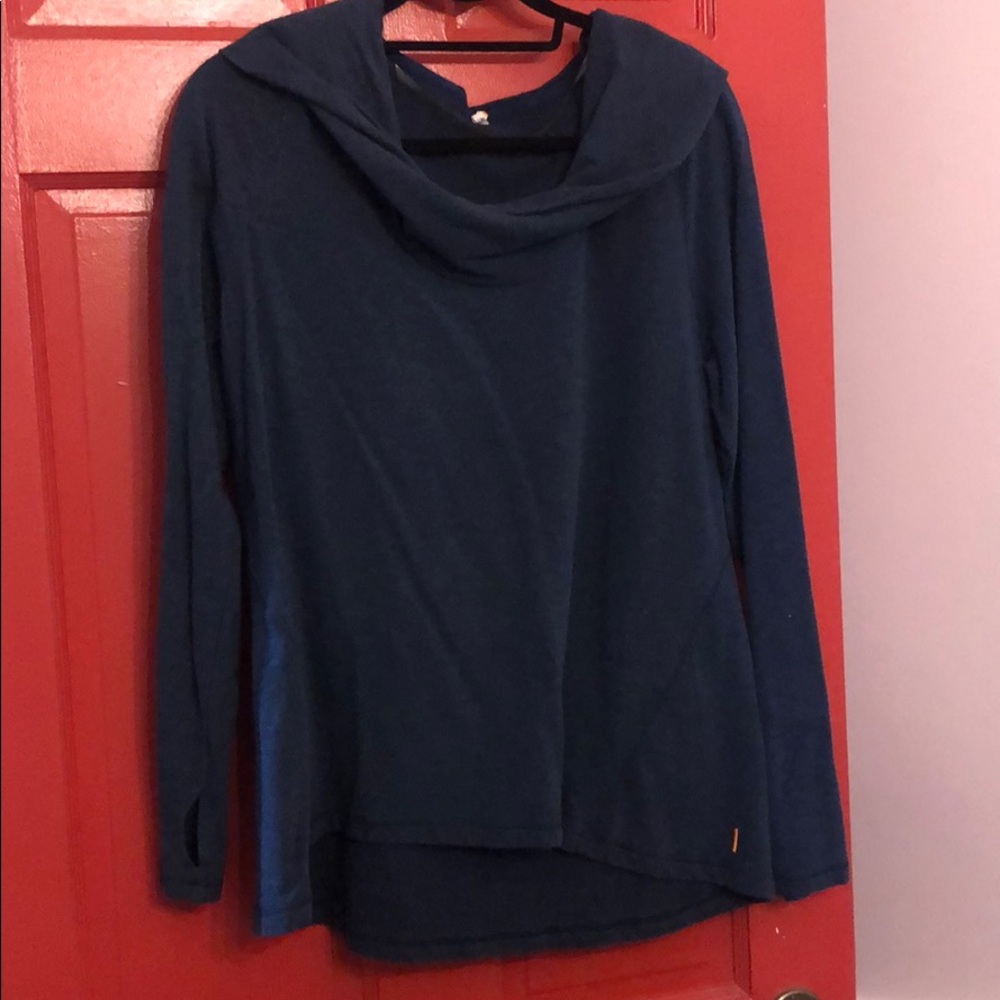 sweatshirt
